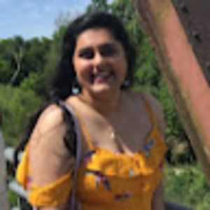 Meet your Posher, Esha